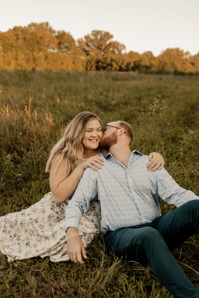 engagement photos in the summer