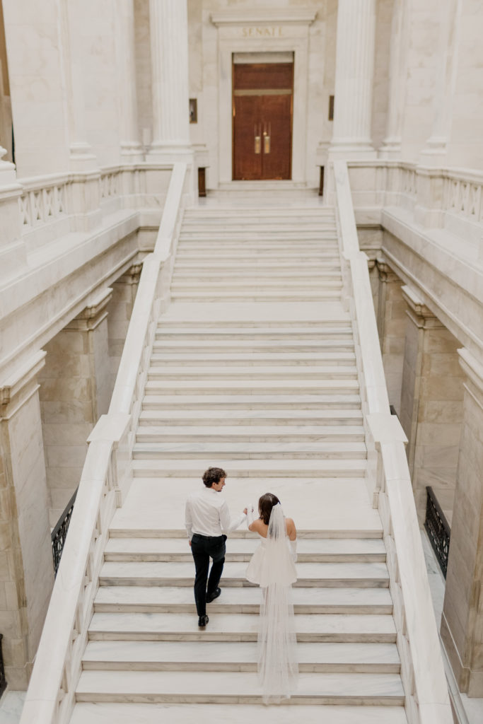The stairs of arkansas state capitol
